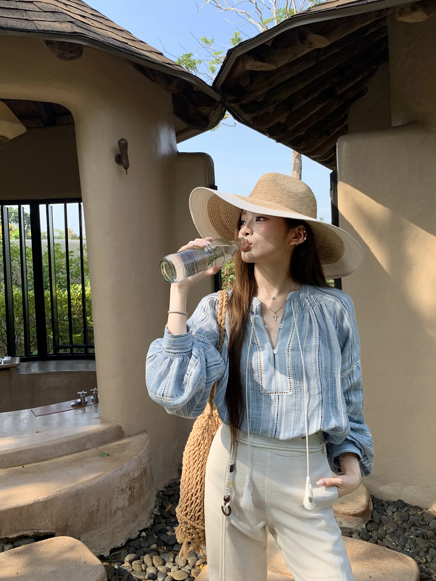 Blue Striped Linen Long Sve irt Women's Loose Bubble Sve Beach Vaion irt Early Spring Design Sense Aviva on Earth
Blue Striped Linen Long Sve irt Women's Loose Bubble Sve Beach Vaion irt Early Spring Design Sense Aviva on Earth