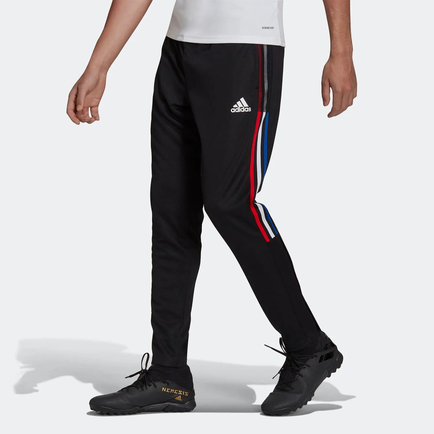 Adidas genuine New Season Men's Fashion Football Long Pants HB4107
Adidas genuine New Season Men's Fashion Football Long Pants HB4107