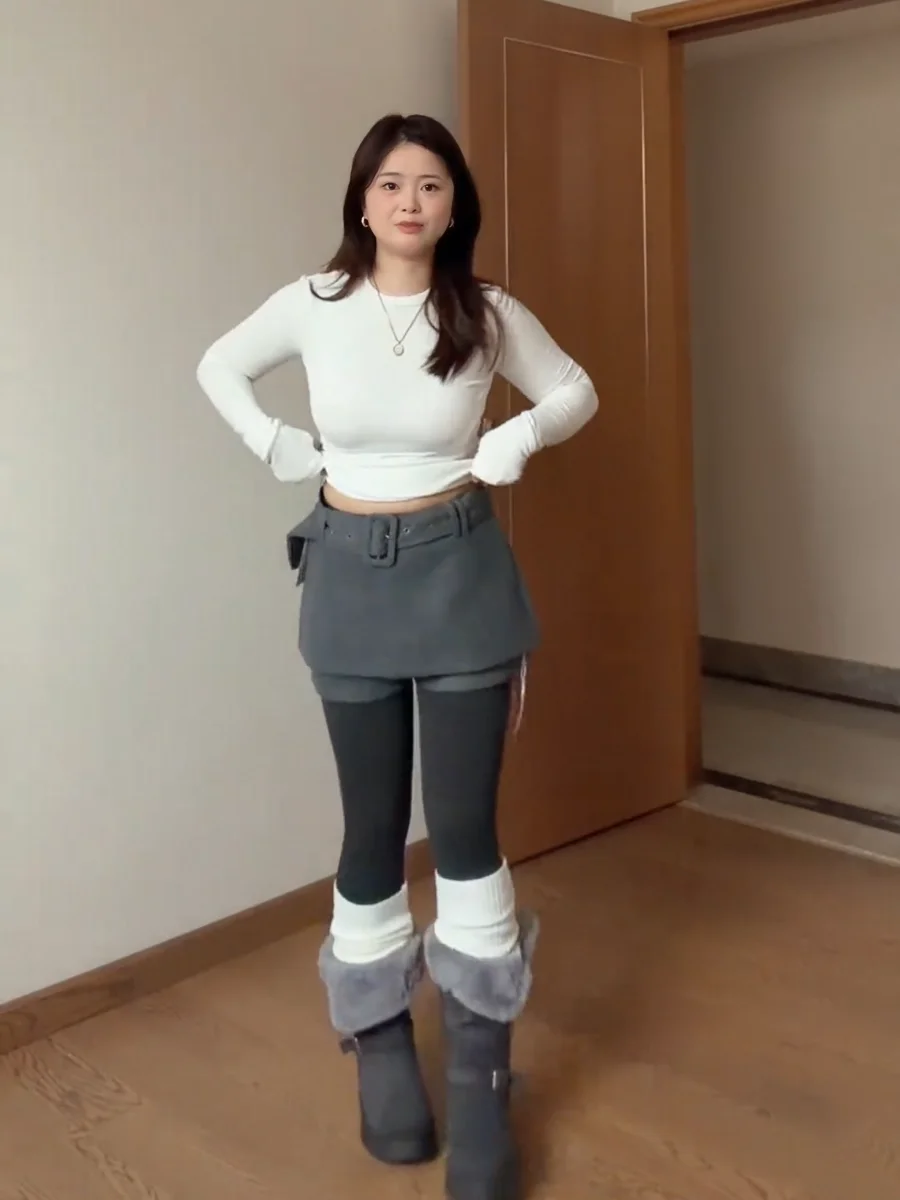 plus Size Women's Fashionable Woolen Skirt with Belt High Waist Straight Leg Pantsuit for Autumn Winter Gray Color
plus Size Women's Fashionable Woolen Skirt with Belt High Waist Straight Leg Pantsuit for Autumn Winter Gray Color