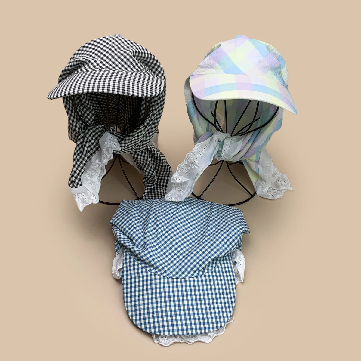 Korean Sweet Plaid Lace Visors Hats Sunshade New Women Retro Versatile Casual Niche Fashion Outdoor Pastoral Style Peaked Caps
Korean Sweet Plaid Lace Visors Hats Sunshade New Women Retro Versatile Casual Niche Fashion Outdoor Pastoral Style Peaked Caps