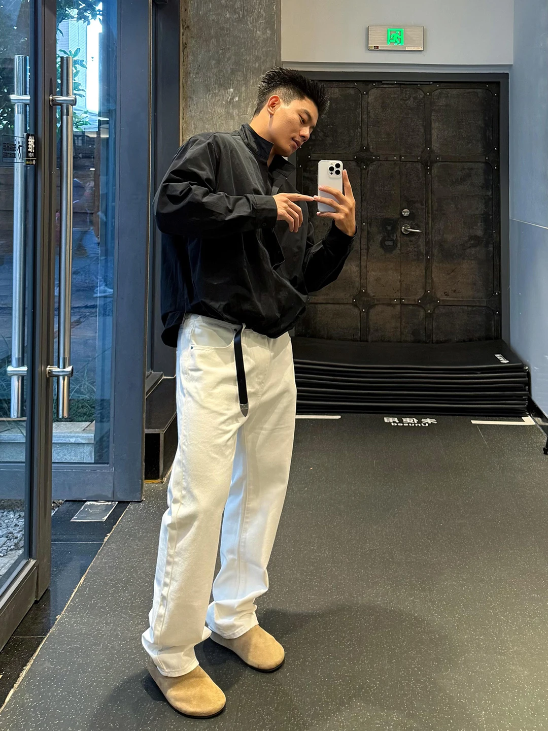 Bla Stand Collar Long Sve Men's irt Casual Sle High Quali Mixed Fabric Design Autumn Faion Top
Bla Stand Collar Long Sve Men's irt Casual Sle High Quali Mixed Fabric Design Autumn Faion Top