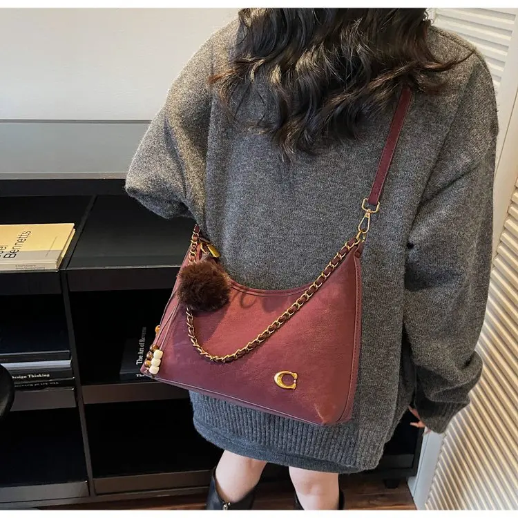 Stylish Trendy Solid Color Vintage Diaper Bag Unique Crossbody Handbag For Women Chic Large Capacity Shoulder Tote
Stylish Trendy Solid Color Vintage Diaper Bag Unique Crossbody Handbag For Women Chic Large Capacity Shoulder Tote