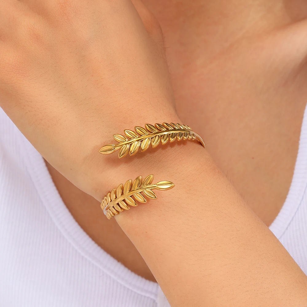 DOTIFI Stainless Steel Simple Leaves Open Bangle Female Adjustable Size Fashion Senior Sense Bangle Jewelry Accessories Gifts
DOTIFI Stainless Steel Simple Leaves Open Bangle Female Adjustable Size Fashion Senior Sense Bangle Jewelry Accessories Gifts