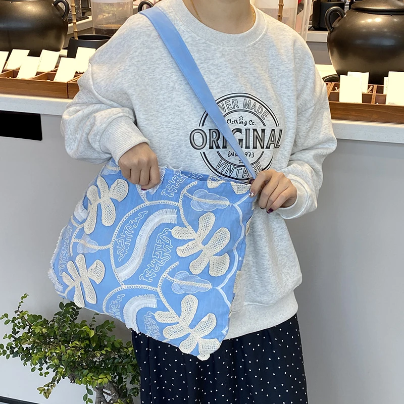 New Forest Embroidered Single Shoulder Bag, Women's Writing Large Capacity Cotton Bag, Japanese Tote Bag
New Forest Embroidered Single Shoulder Bag, Women's Writing Large Capacity Cotton Bag, Japanese Tote Bag