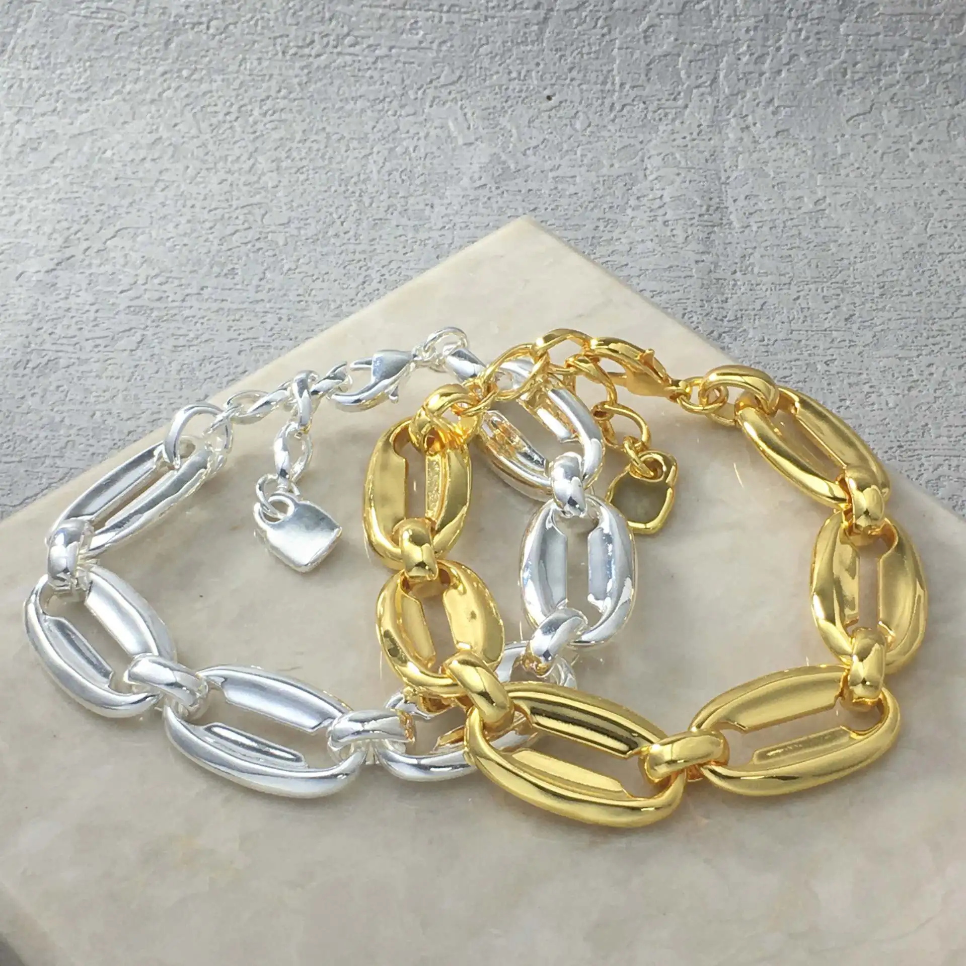 2025 Summer Retro Punk Metallic Gold Silver Geometric Chain Bracelet Women's Accessories Party Gift
2025 Summer Retro Punk Metallic Gold Silver Geometric Chain Bracelet Women's Accessories Party Gift
