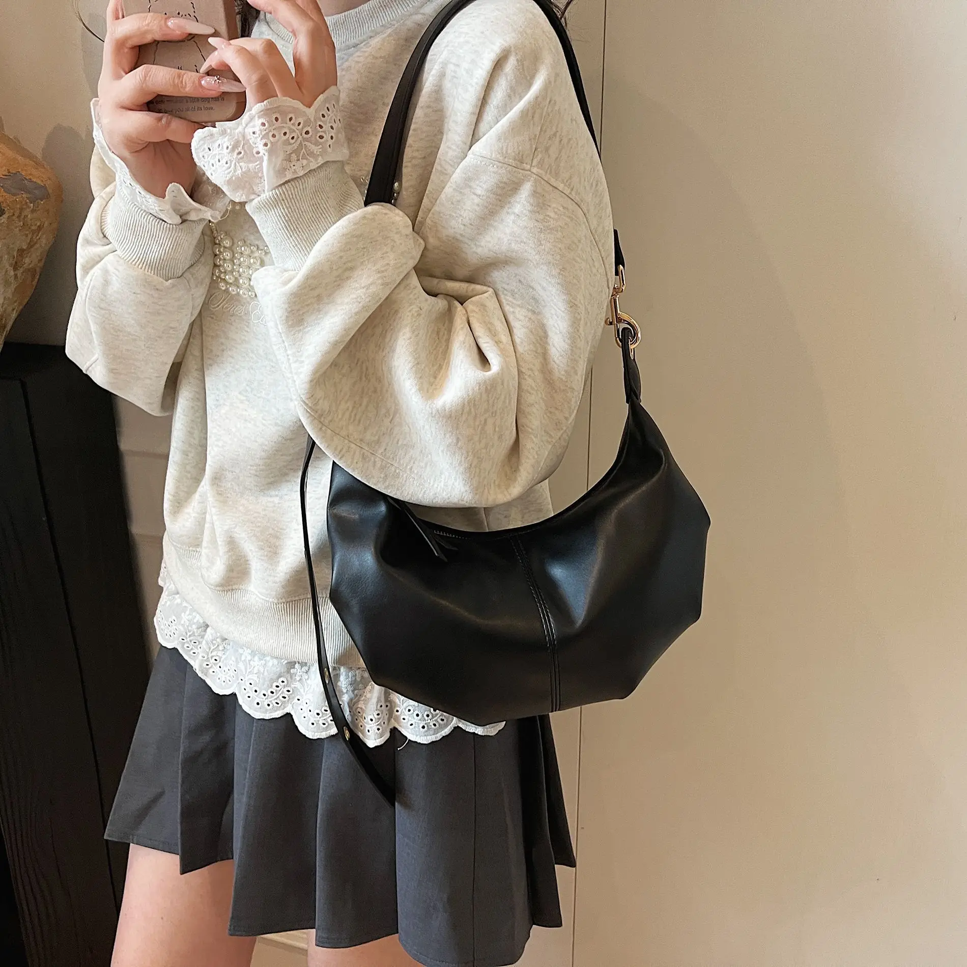 Summer 2025 Taurillon Leather Convertible Tote - Shoulder/Crossbody Bag for Work Travel, Fits MacBook+Documents
Summer 2025 Taurillon Leather Convertible Tote - Shoulder/Crossbody Bag for Work Travel, Fits MacBook+Documents