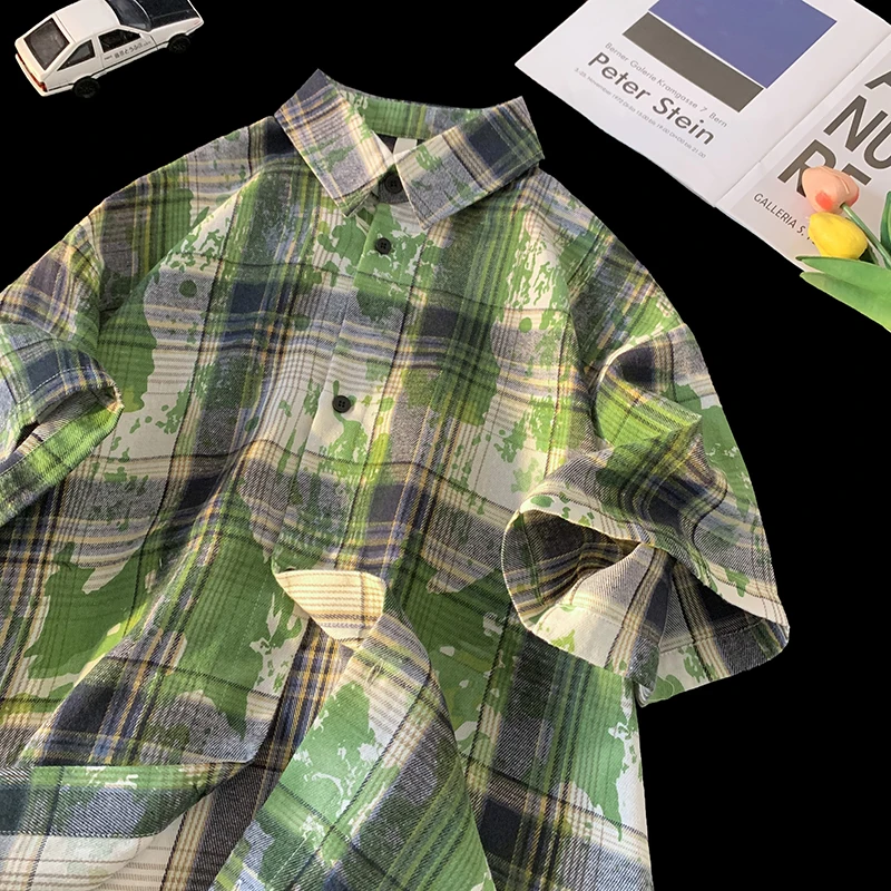 Retro Tie-dye Plaid Shirt Male Summer Street Short-sleeved Shirt Fashion Couple Jacket Lapel Shirt Blouse Tops
Retro Tie-dye Plaid Shirt Male Summer Street Short-sleeved Shirt Fashion Couple Jacket Lapel Shirt Blouse Tops