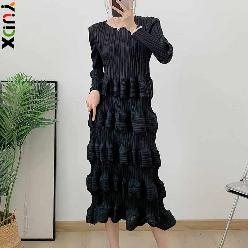 YUDX Pleated Women's Dresses Pleated Fashion Temperament Cake Midi Long Dress Long Sleeve Round Neck Design 2024 Summer New
YUDX Pleated Women's Dresses Pleated Fashion Temperament Cake Midi Long Dress Long Sleeve Round Neck Design 2024 Summer New