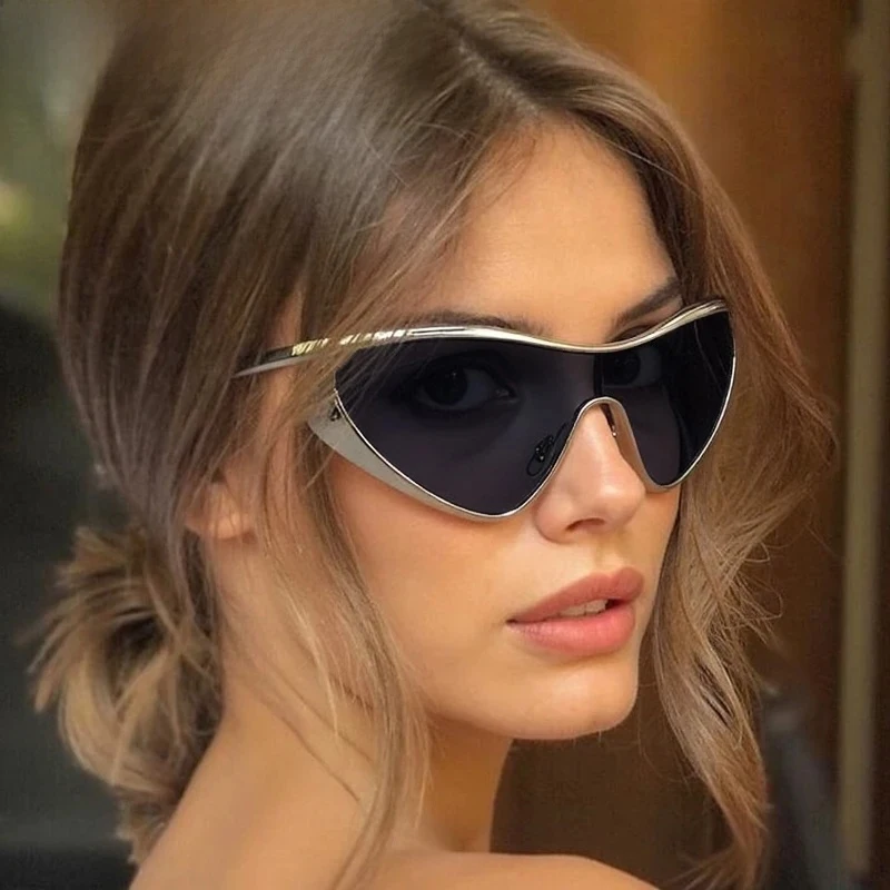 Sexy Cat Eye One-Piece Y2K Punk Sunglasses Women 2026 Luxury Brand Trendy punk Shield Sunglass Vintage Metal Shades
Sexy Cat Eye One-Piece Y2K Punk Sunglasses Women 2026 Luxury Brand Trendy punk Shield Sunglass Vintage Metal Shades