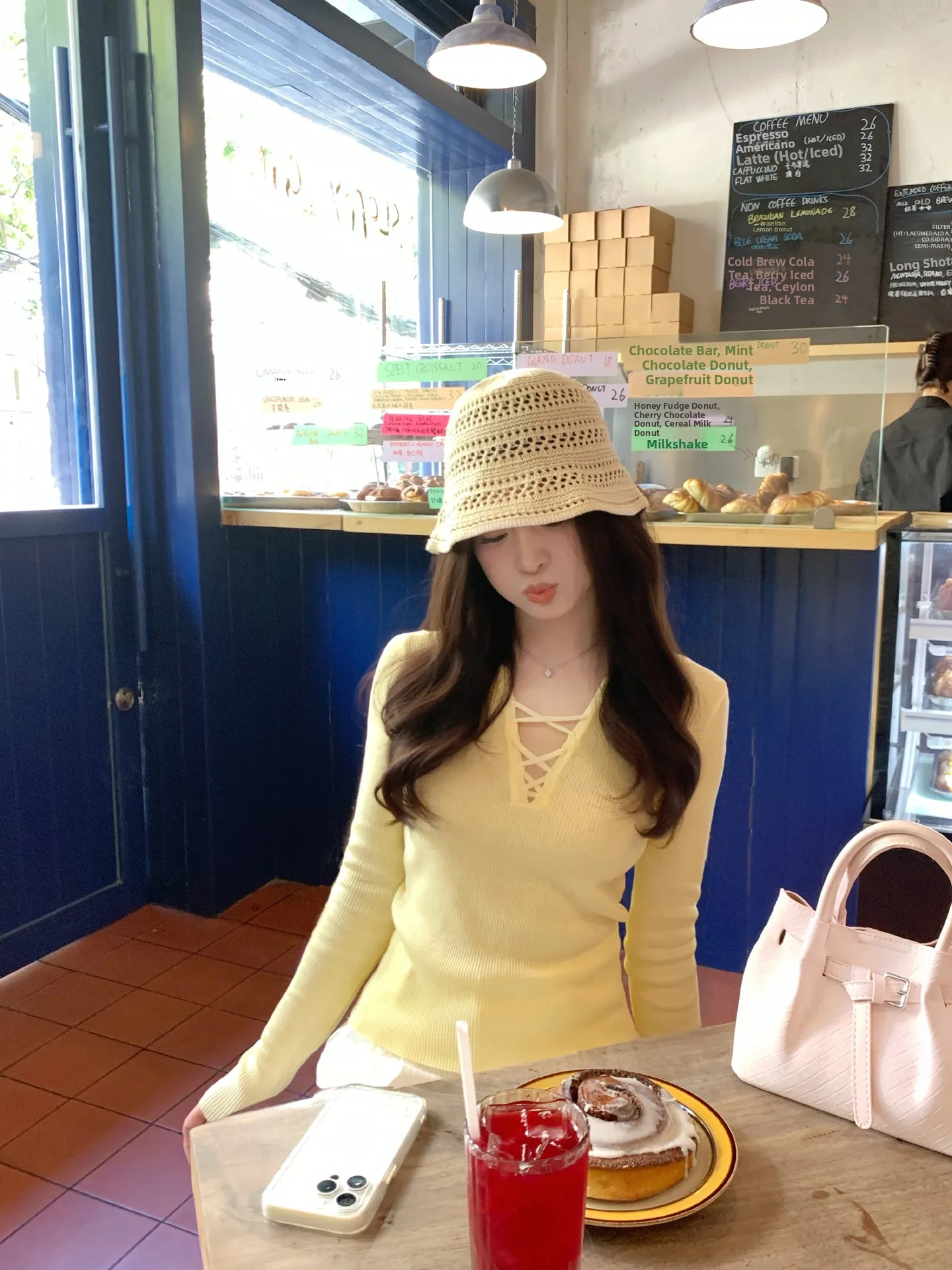 Banana Knitted V-Ne Long Sve Women's Slim Fit Top with Belt Pure Color Versatile Autumn Faion Sweet Sle Base Layer
Banana Knitted V-Ne Long Sve Women's Slim Fit Top with Belt Pure Color Versatile Autumn Faion Sweet Sle Base Layer