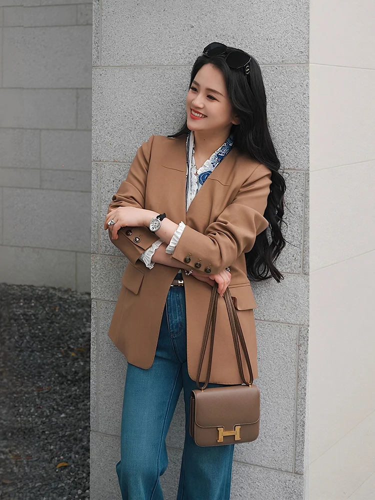 Classic One Button Suit Jaet Women's Faion Versatile Spring Small Size Commute Windproof Woolen Long Sve Color
Classic One Button Suit Jaet Women's Faion Versatile Spring Small Size Commute Windproof Woolen Long Sve Color