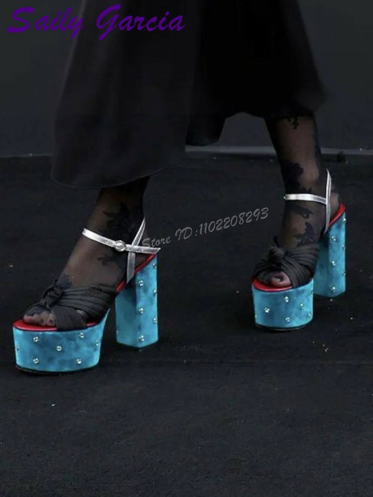 Dark Blue Suede Platform Sandals Round Toe Patchwork Butterfly-knot Crystal Chunky Heels 2026 Summer New Fashion Dress Shoes
Dark Blue Suede Platform Sandals Round Toe Patchwork Butterfly-knot Crystal Chunky Heels 2026 Summer New Fashion Dress Shoes