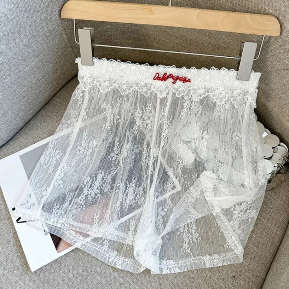 Повседневные свободные кружевные шорты в клетку, сетчатые шорты с цветочным принтом, милые шорты с высокой талией, широкие короткие брюки в полоску в стиле Лолиты, летние
Повседневные свободные кружевные шорты в клетку, сетчатые шорты с цветочным принтом, милые шорты с высокой талией, широкие короткие брюки в полоску в стиле Лолиты, летние