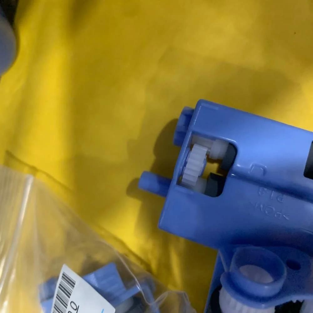 RM2-5452-000CN RM2-5452-000 Tray 2 Paper Pickup Roller for HP LaserJet M402 M403 M426 M427 M304 M305 M404 M405 M329 M428 M429
RM2-5452-000CN RM2-5452-000 Tray 2 Paper Pickup Roller for HP LaserJet M402 M403 M426 M427 M304 M305 M404 M405 M329 M428 M429