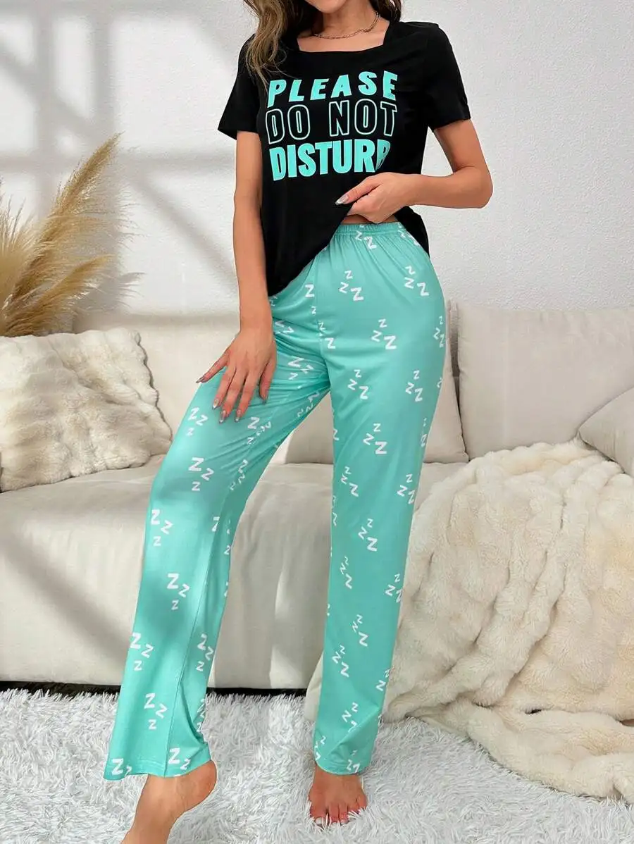 Slogan Graphic Sleep Top And Z Pattern Pajama Pants Set
Slogan Graphic Sleep Top And Z Pattern Pajama Pants Set