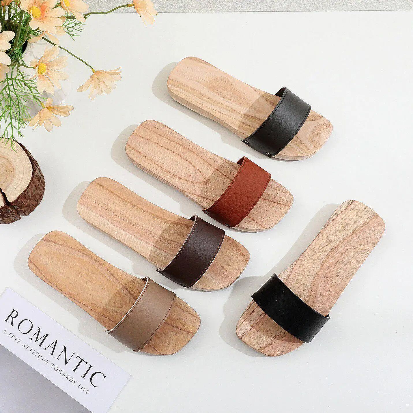 Couple's Wooden Slippers Indoor Bathroom Slip-resistant Summer Cool Bottom Women's Model Comfortable Home Shoes Cotton Slippers
Couple's Wooden Slippers Indoor Bathroom Slip-resistant Summer Cool Bottom Women's Model Comfortable Home Shoes Cotton Slippers