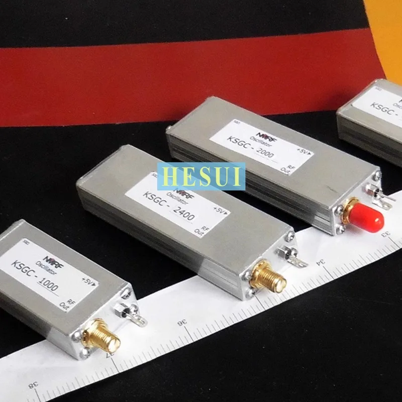2.4GHz active crystal oscillator, 2400MHz high precision fixed frequency signal source, standard signal generator Module
2.4GHz active crystal oscillator, 2400MHz high precision fixed frequency signal source, standard signal generator Module
