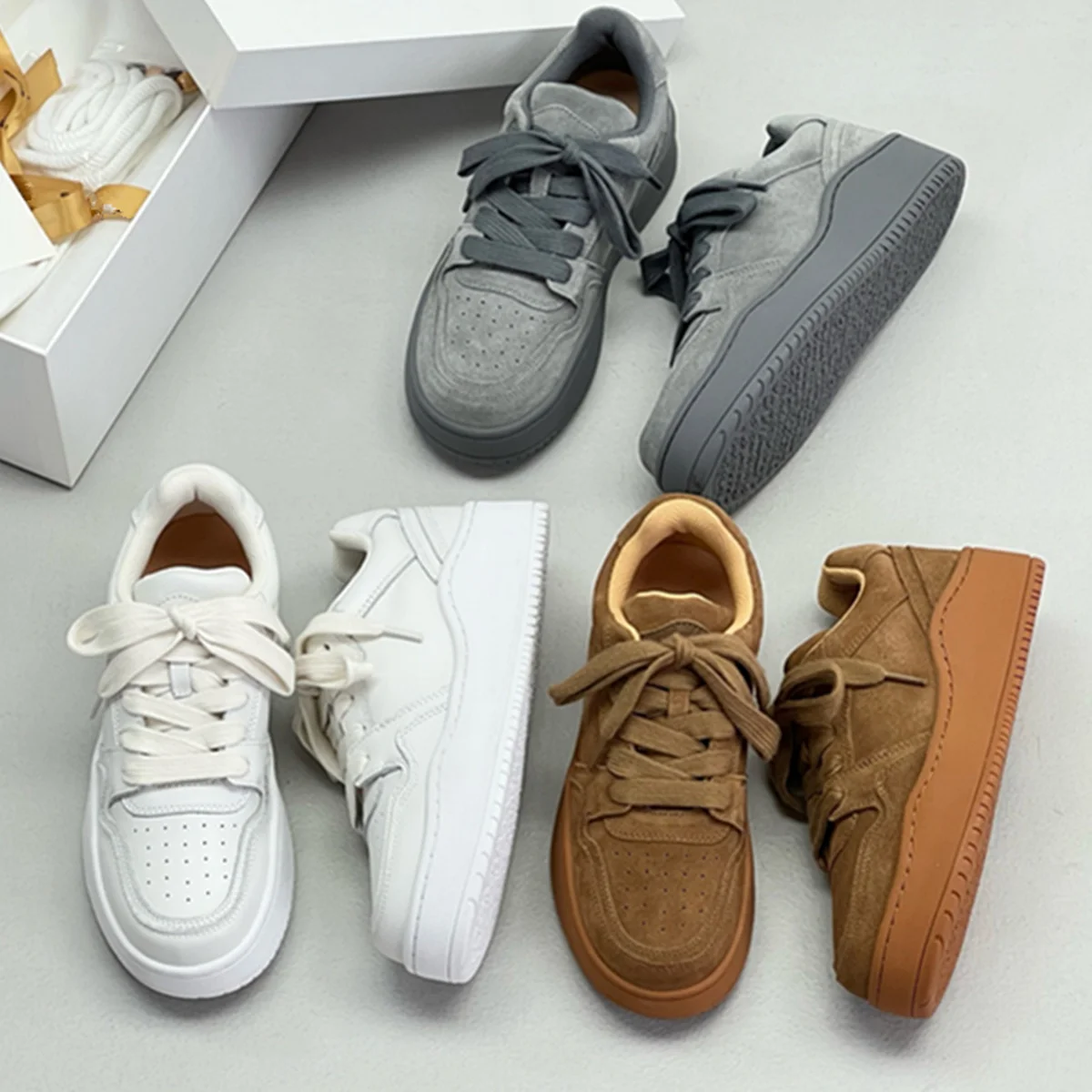 Jenny&Dave Genuine Leather White Woman Shoes Shoes For Woman Fashion Women's Sneaker Comfortable Classic Thick-soled Sneakers
Jenny&Dave Genuine Leather White Woman Shoes Shoes For Woman Fashion Women's Sneaker Comfortable Classic Thick-soled Sneakers