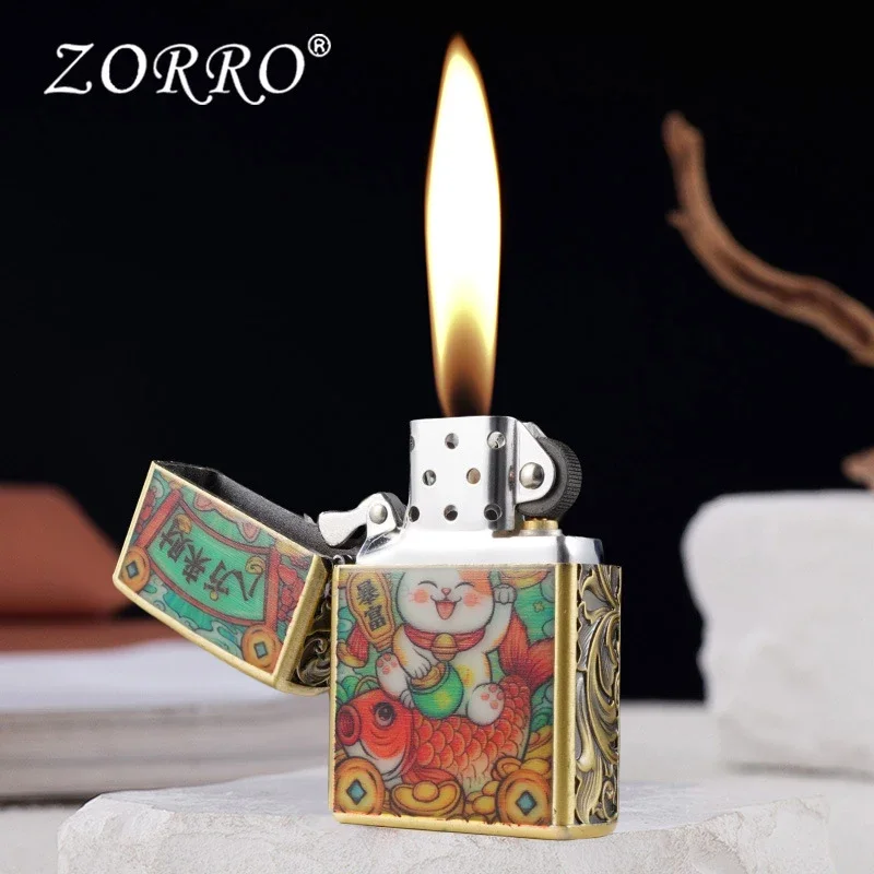 ZORRO светящаяся металлическая керосиновая зажигалка, изысканная рельефная ветрозащитная зажигалка, ретро креативная зажигалка для сигарет, мужской подарок, оптовая продажа
ZORRO светящаяся металлическая керосиновая зажигалка, изысканная рельефная ветрозащитная зажигалка, ретро креативная зажигалка для сигарет, мужской подарок, оптовая продажа