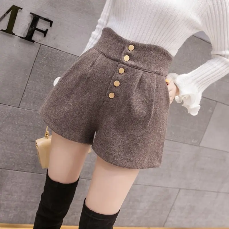 Women Tweed High Waist Short Button Vintage A-line Shorts Casual Office Shorts Women Chic Trousers 2024 Spring Summer LX520
Women Tweed High Waist Short Button Vintage A-line Shorts Casual Office Shorts Women Chic Trousers 2024 Spring Summer LX520