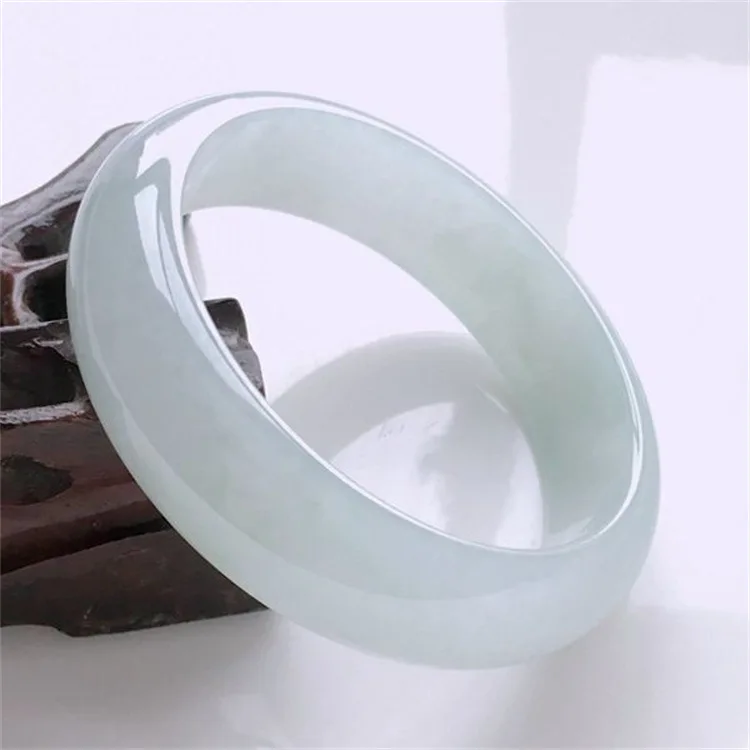 Natural Myanmar Jade 54mm-62mm bracelet exquisite princess bracelet to send girlfriend to send mother Hetian jade
Natural Myanmar Jade 54mm-62mm bracelet exquisite princess bracelet to send girlfriend to send mother Hetian jade