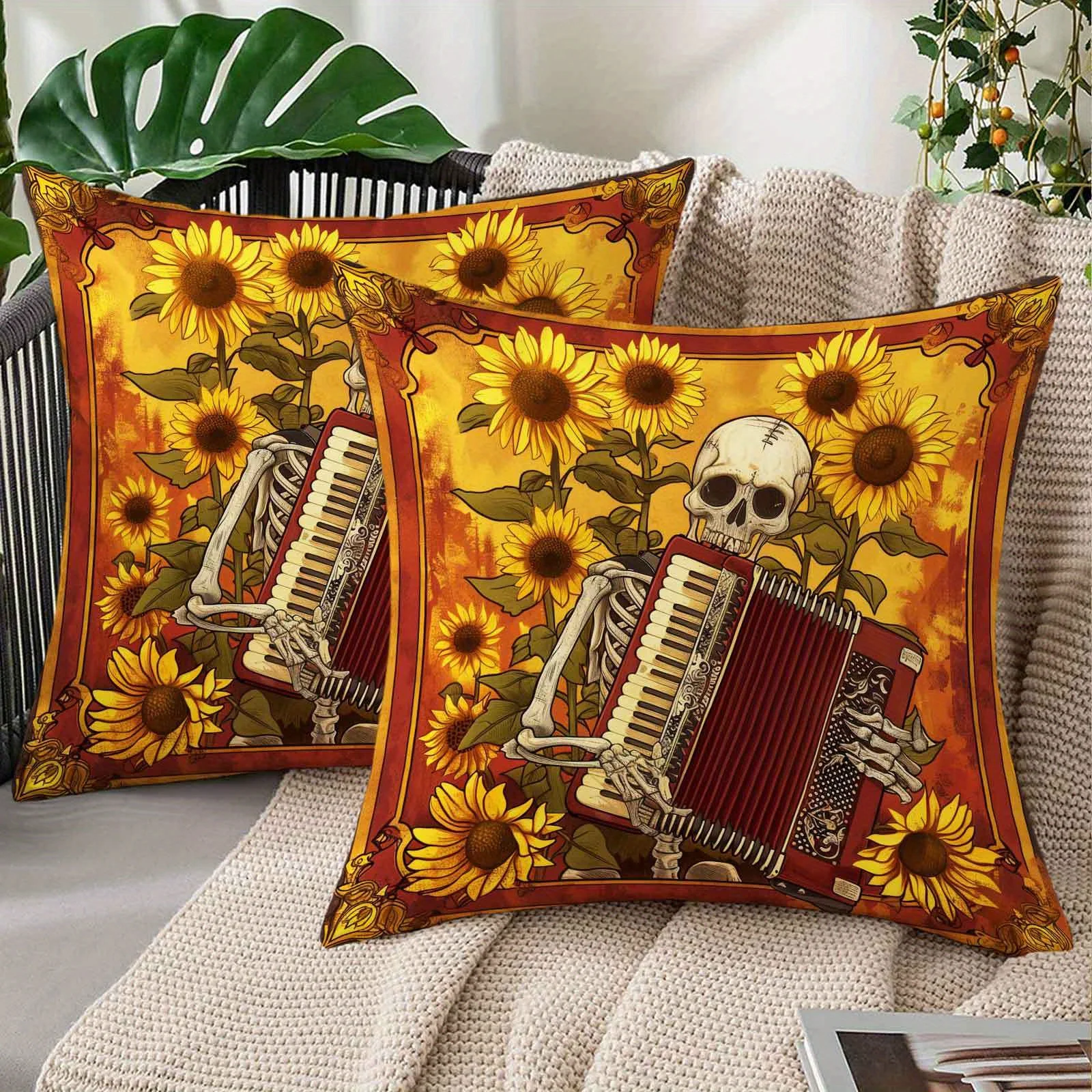 2pcs Autumn and Winter Accordion Sunflower Skull Print Pillow Covers Vintage Fantasy Style Red Golden Luxury Cushion Cases 18in 
2pcs Autumn and Winter Accordion Sunflower Skull Print Pillow Covers Vintage Fantasy Style Red Golden Luxury Cushion Cases 18in