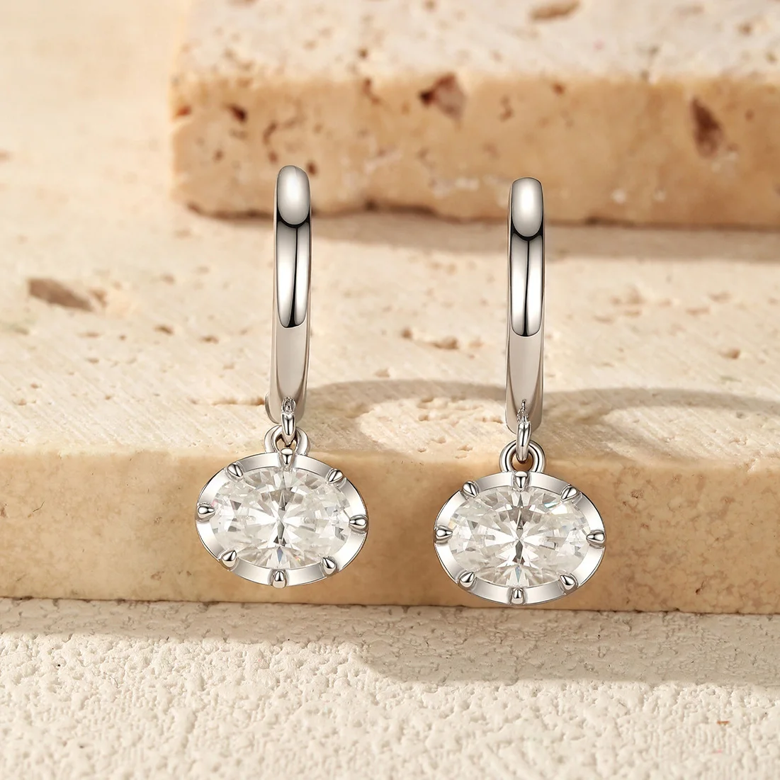 CEICI 1CT 5X7MM Oval Cut Moissanite Earrings with Certificate S925 Silver Plated 18K Gold Women's Wedding earrings Fine Jewelry
CEICI 1CT 5X7MM Oval Cut Moissanite Earrings with Certificate S925 Silver Plated 18K Gold Women's Wedding earrings Fine Jewelry