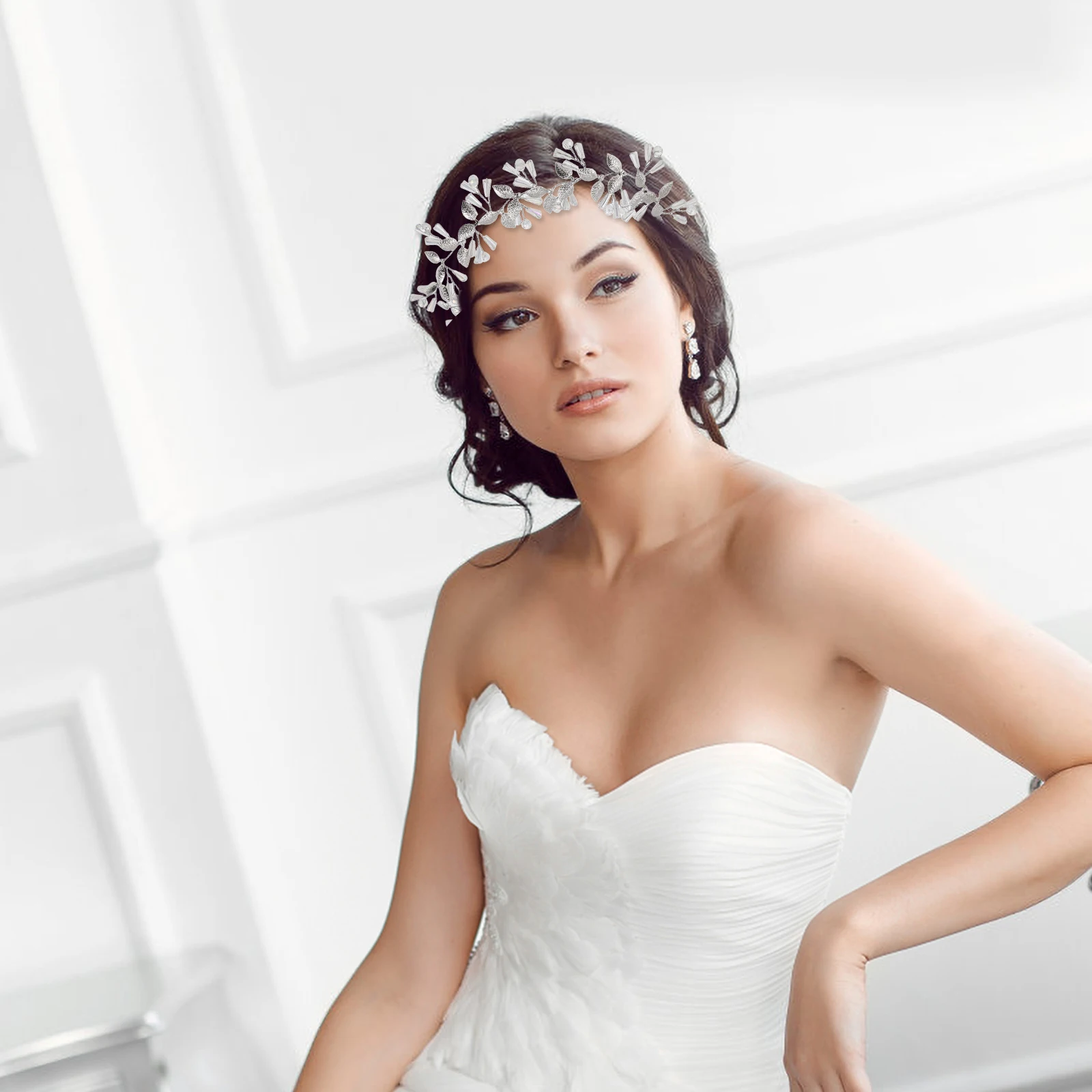 Хрустальный жемчуг, цветок, лоза, повязка на голову, свадебные лозы, цинковый сплав, бисер, свадебные аксессуары для подружки невесты, лист 
Хрустальный жемчуг, цветок, лоза, повязка на голову, свадебные лозы, цинковый сплав, бисер, свадебные аксессуары для подружки невесты, лист