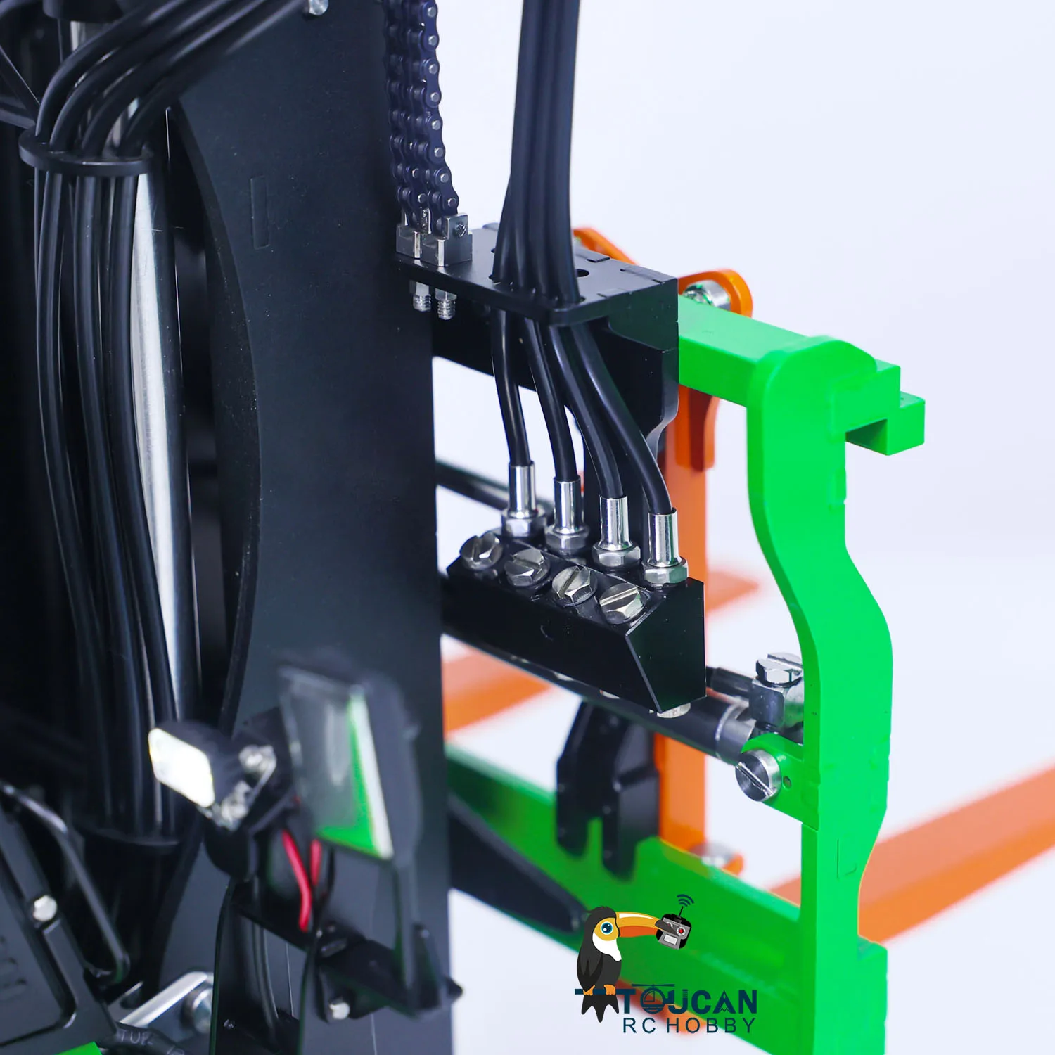 Lesu 1:14 Heavy Metal RC Hydraulic Forklift Aoue Ld160S Ready To Run Vehicle For RTR Trucks Toucan DIY Car Model Thzh1474-Smt8
Lesu 1:14 Heavy Metal RC Hydraulic Forklift Aoue Ld160S Ready To Run Vehicle For RTR Trucks Toucan DIY Car Model Thzh1474-Smt8