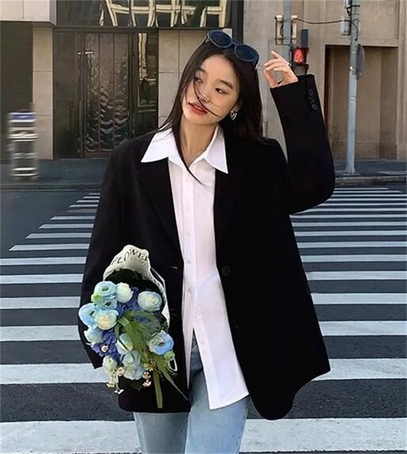 Korean Jackets Streetwear Long Sleeve All Match New Suit Back Slit Design Blazer Coats Women Casual Loose
Korean Jackets Streetwear Long Sleeve All Match New Suit Back Slit Design Blazer Coats Women Casual Loose