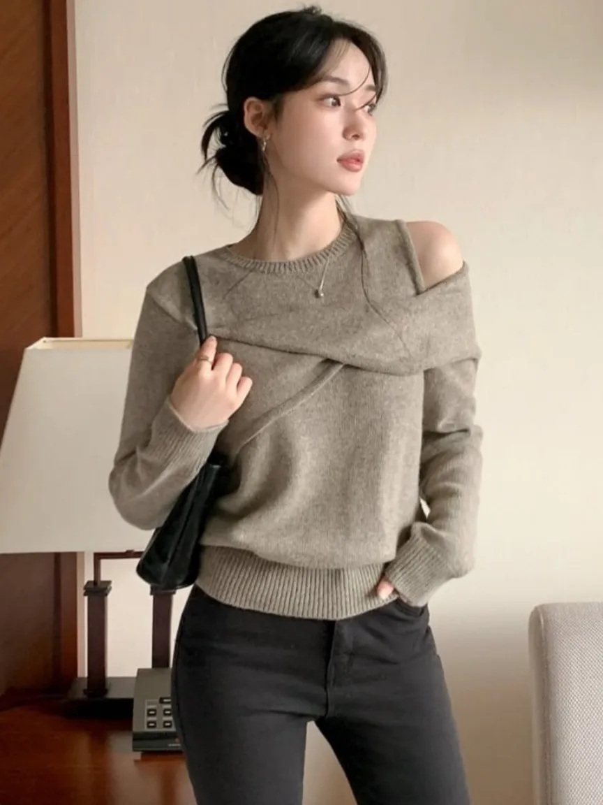 Women's Long Sve oulder Bared Knitted Sweater Warm Cross Design Autumn Winter Soft Cozy Pure Color Top Casual Street Sle
Women's Long Sve oulder Bared Knitted Sweater Warm Cross Design Autumn Winter Soft Cozy Pure Color Top Casual Street Sle
