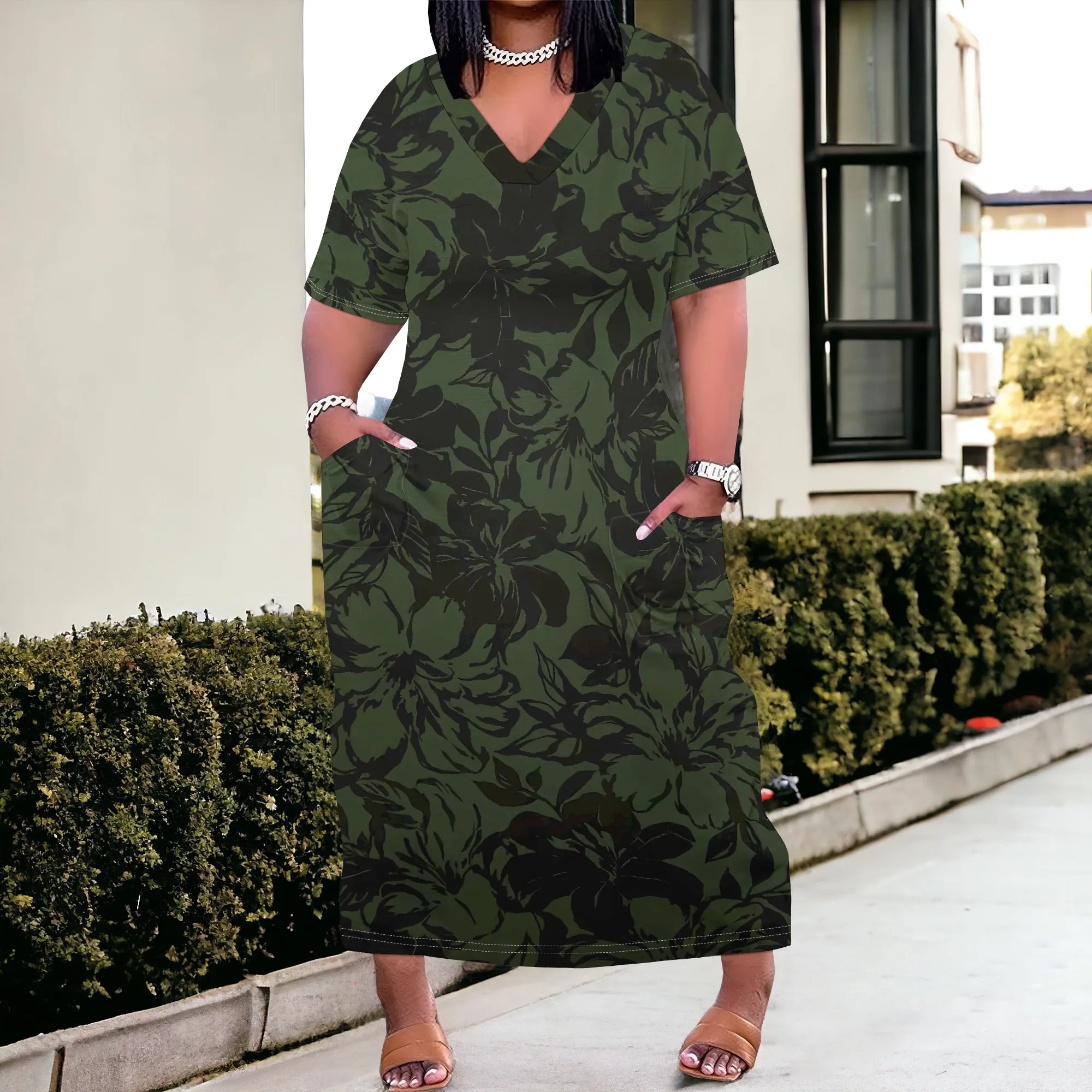 Plus Size Dark Green Floral Print Maxi Dress 2025 Fall Collection V-Neck Casual Evening Dress XL-6XL
Plus Size Dark Green Floral Print Maxi Dress 2025 Fall Collection V-Neck Casual Evening Dress XL-6XL