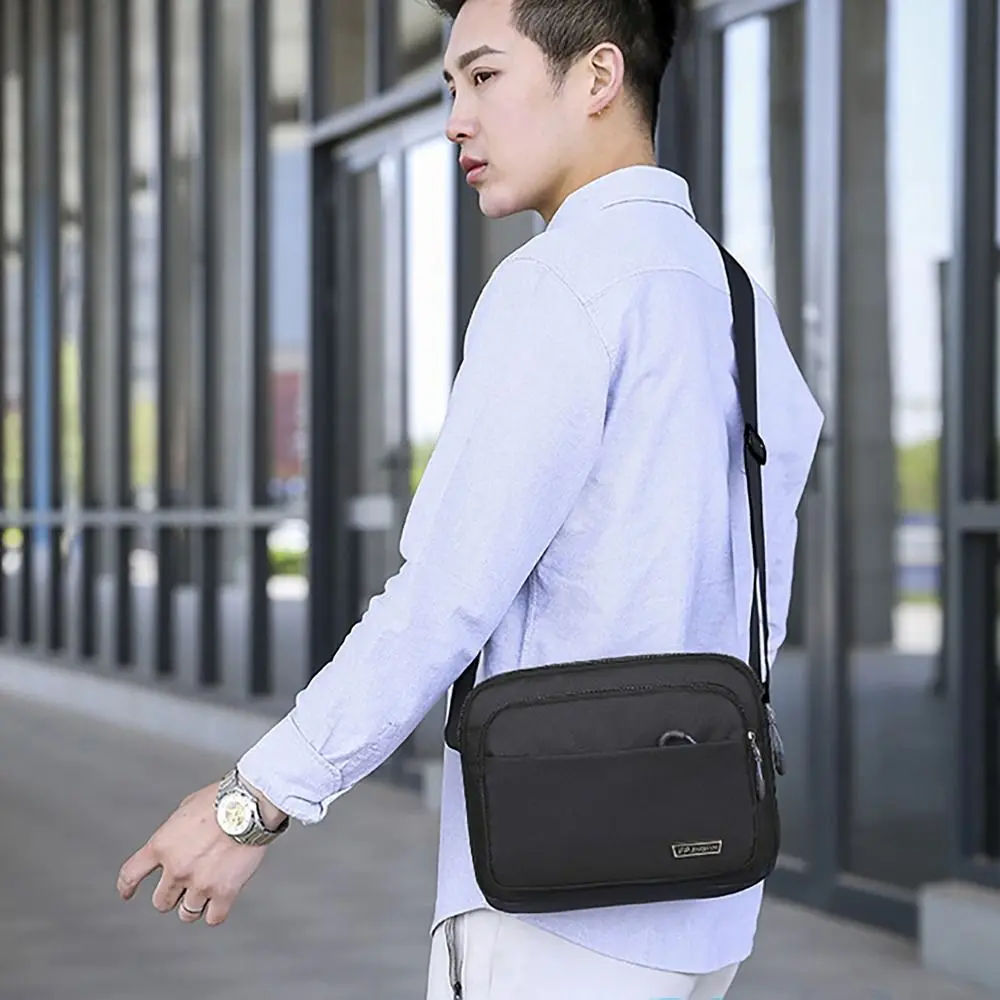 4/5 Layers Men Crossbody Bags Lightweight All-match Wear-resistant Messenger Bags Nylon Man Handbags Outdoor
4/5 Layers Men Crossbody Bags Lightweight All-match Wear-resistant Messenger Bags Nylon Man Handbags Outdoor