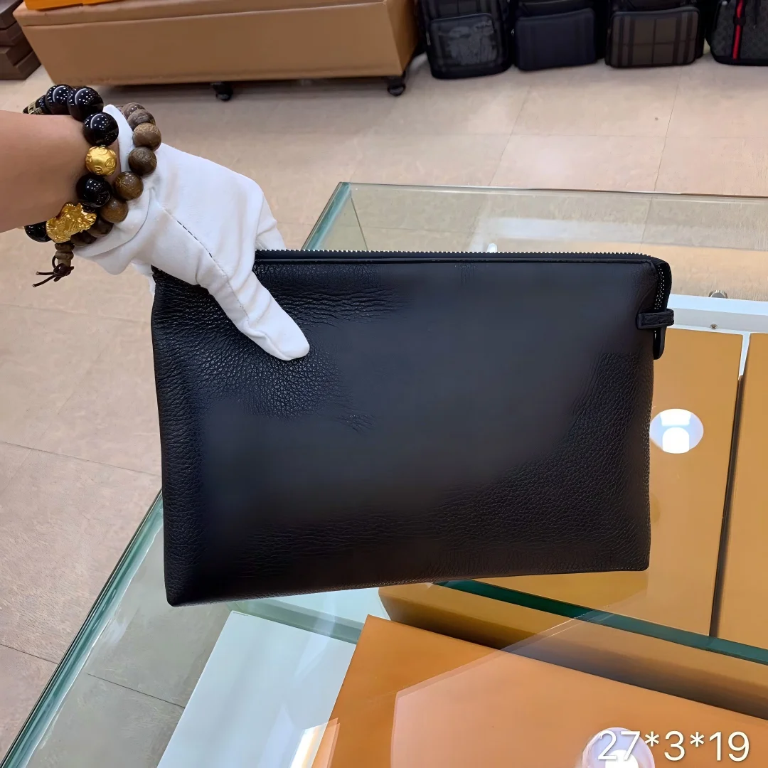 Luxury Men's Clutches Bag Genuine Leather Clutch Wallet with Card Slots, Soft Handheld Pouch for Men
Luxury Men's Clutches Bag Genuine Leather Clutch Wallet with Card Slots, Soft Handheld Pouch for Men
