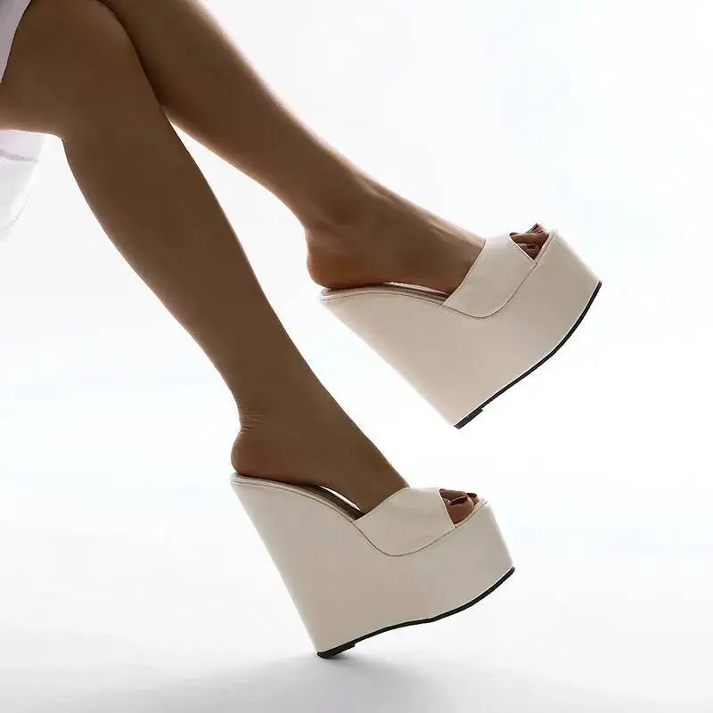 2025 Thick Platform Sandals Simple Ultra High Heel Wedge Slippers Plus Sizes 35-42 Thick Sole Slippers
2025 Thick Platform Sandals Simple Ultra High Heel Wedge Slippers Plus Sizes 35-42 Thick Sole Slippers