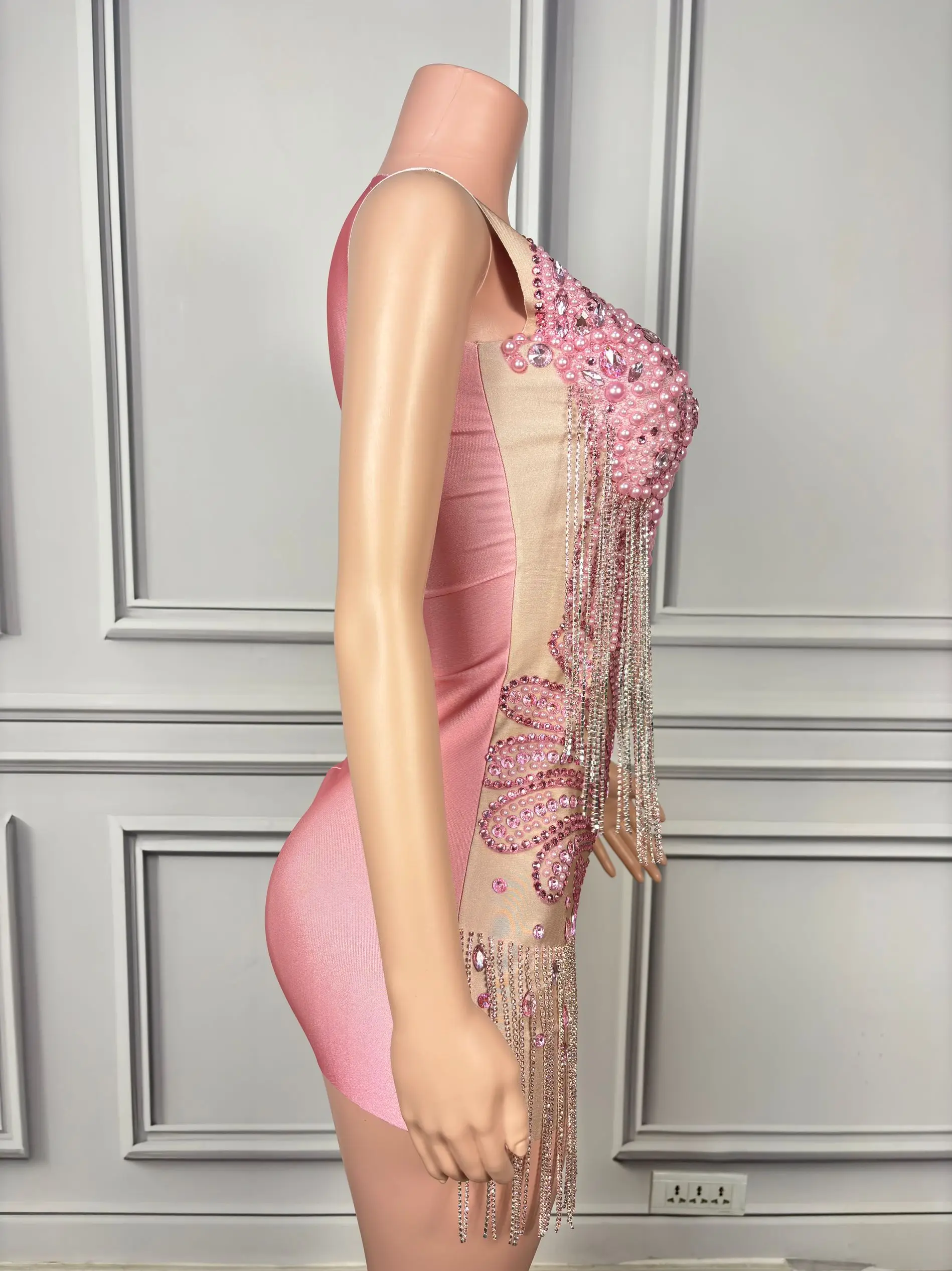 Luxury Gold Diamond Birthday Outfits See Through Vestidos De Graduación Short Party Gowns Ladies Dresses For Cocktail
Luxury Gold Diamond Birthday Outfits See Through Vestidos De Graduación Short Party Gowns Ladies Dresses For Cocktail