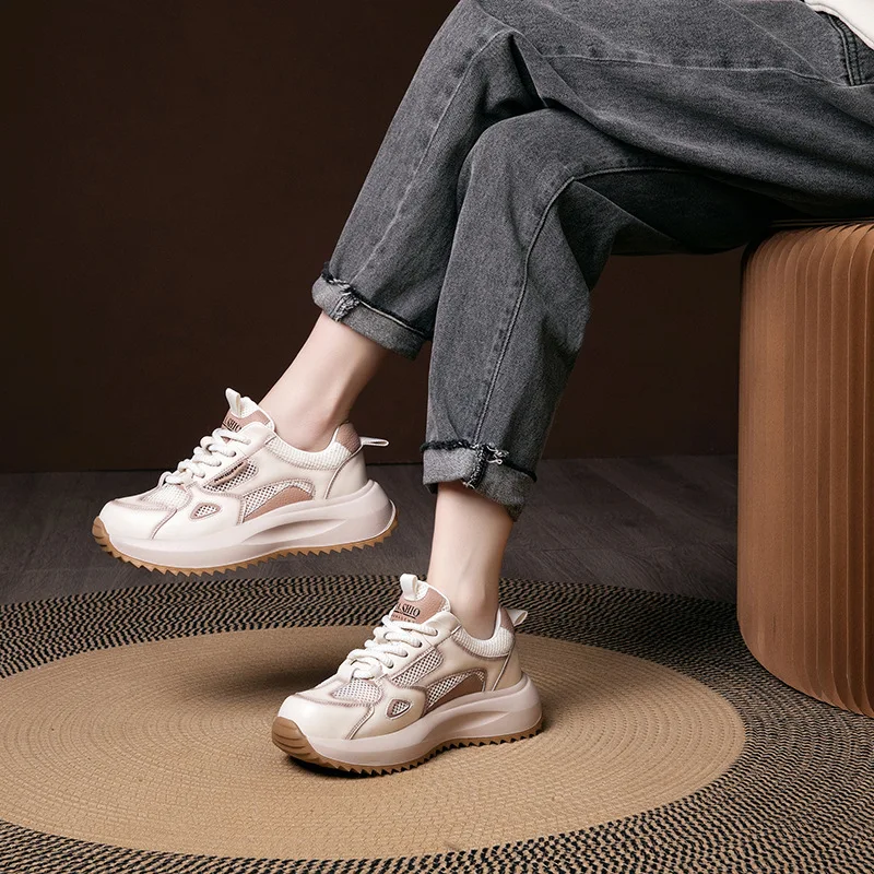 Silver Retro Running Shoes For Women 2025 Spring Summer New Style Lightweight Low Top Casual Sneakers Lace Up Design Round Toe C
Silver Retro Running Shoes For Women 2025 Spring Summer New Style Lightweight Low Top Casual Sneakers Lace Up Design Round Toe C