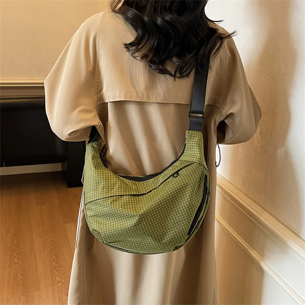 Korean Style Green Grid Hobo Bag, Casual Adjustable Strap Shoulder Bag for Women, Perfect for Daily Commute, Travel and Everyday
Korean Style Green Grid Hobo Bag, Casual Adjustable Strap Shoulder Bag for Women, Perfect for Daily Commute, Travel and Everyday