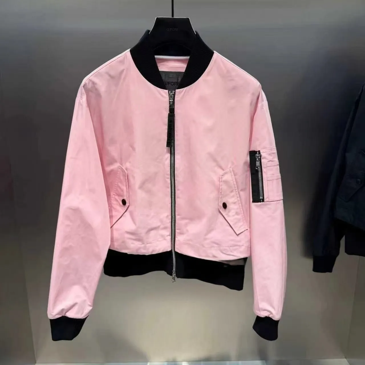 Women's Golf Jacket: Slimming, Versatile, Long-Sleeve Zipper Jacket—Casual and Versatile
Women's Golf Jacket: Slimming, Versatile, Long-Sleeve Zipper Jacket—Casual and Versatile