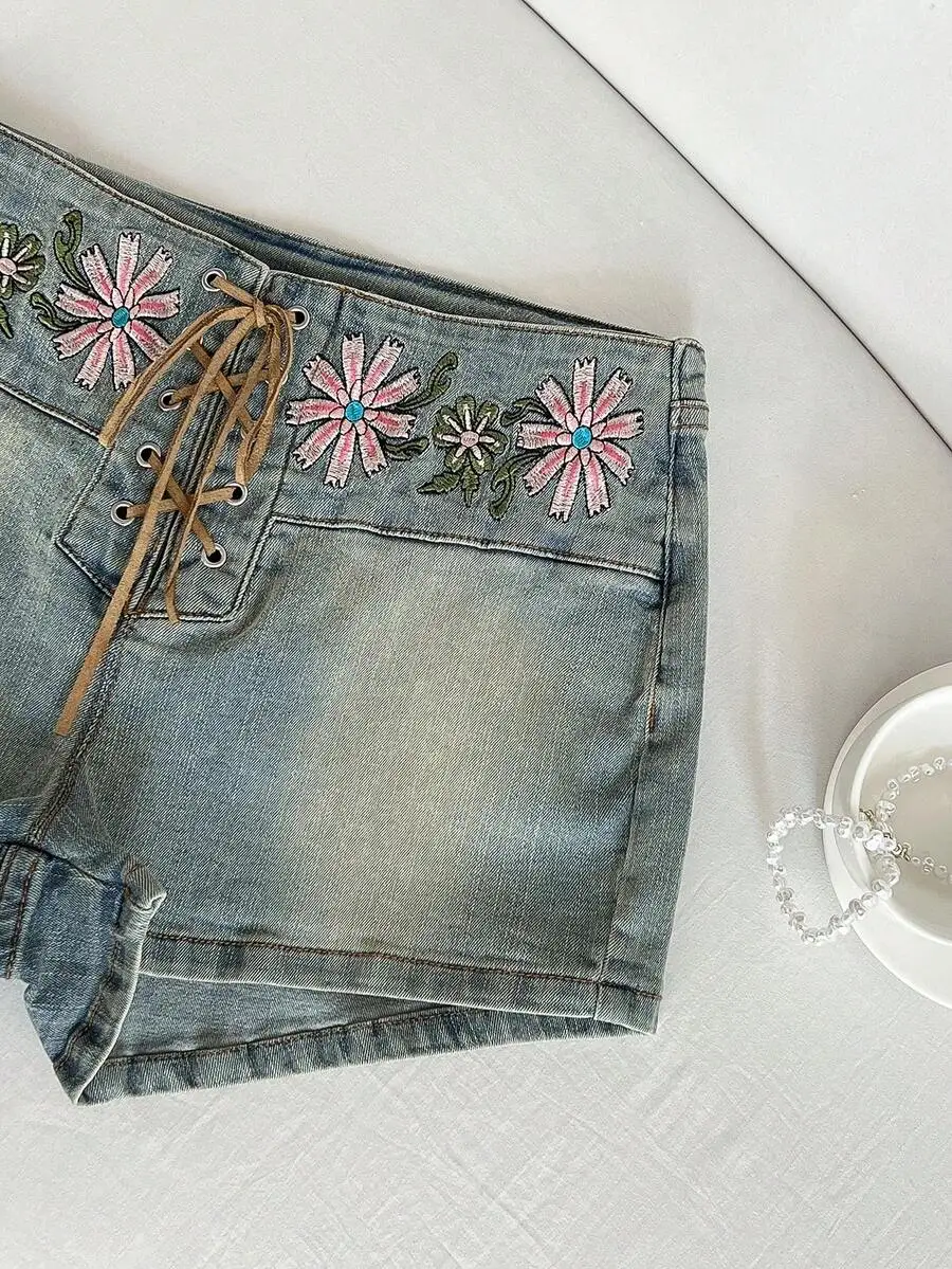 Embroidered Floral Washed Drawstring Denim Shorts For Women
Embroidered Floral Washed Drawstring Denim Shorts For Women