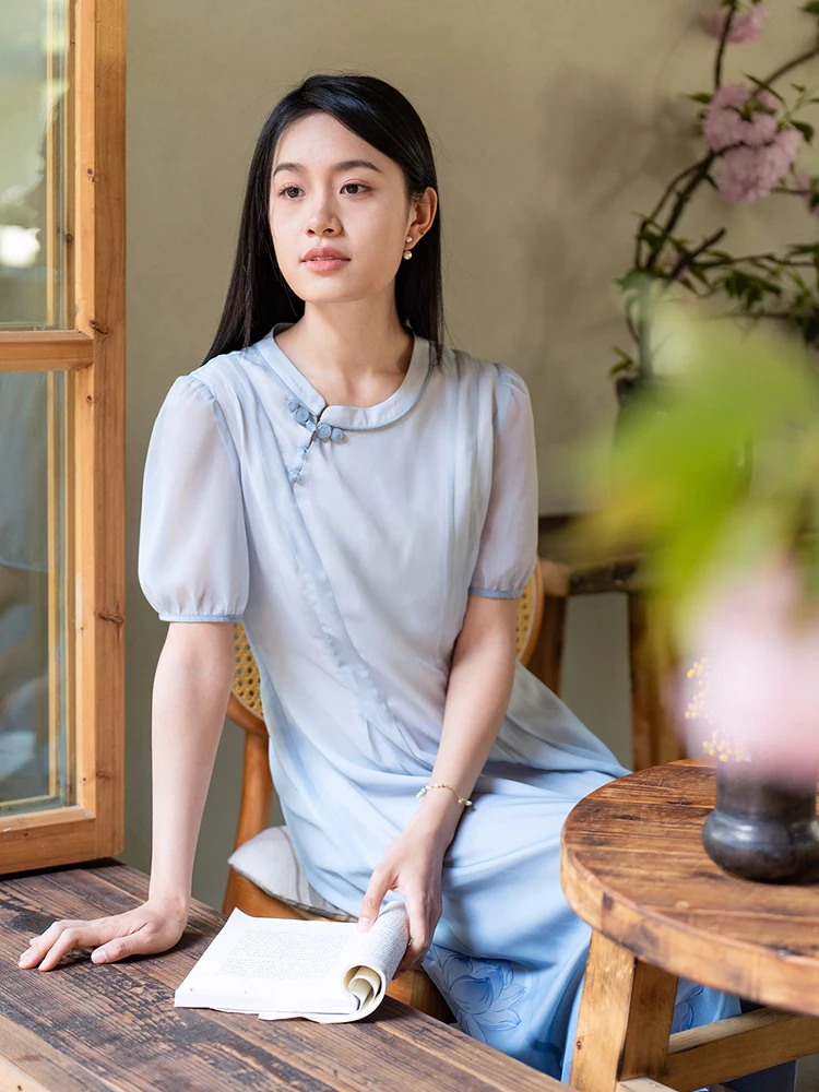 Новое китайское летнее платье-туника для женщин: модный дизайн, элегантное, художественное, длинное, с пуговицами
Новое китайское летнее платье-туника для женщин: модный дизайн, элегантное, художественное, длинное, с пуговицами