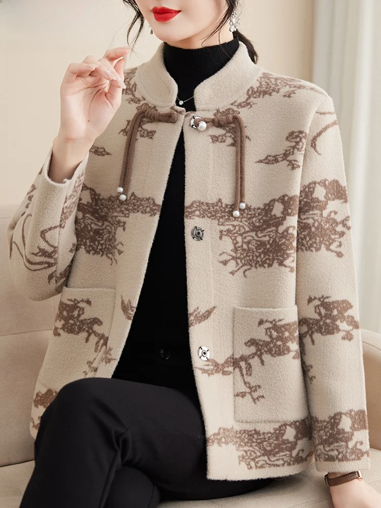 New Chinese Sle Women's Woolen Coat Spring Autumn Print Loose Fit Button up Cardigan Medium Length Jaet for Middle-Aged L...
New Chinese Sle Women's Woolen Coat Spring Autumn Print Loose Fit Button up Cardigan Medium Length Jaet for Middle-Aged L...