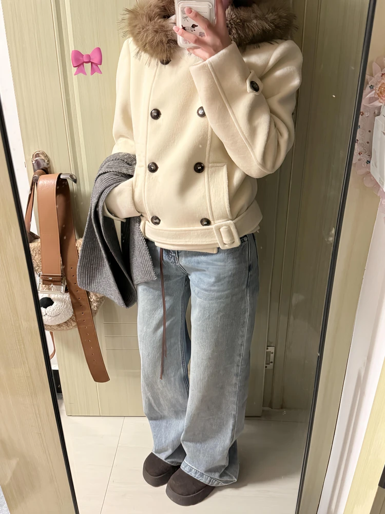 Корейское утепленное шерстяное пальто для женщин на осень-зиму с капюшоном, приталенное, двубортное
Корейское утепленное шерстяное пальто для женщин на осень-зиму с капюшоном, приталенное, двубортное