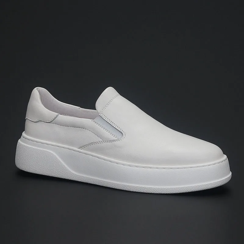 Trend Men's Shoes New Casual All-match Small White Shoes Fashion Comfortable Low Top Board Shoes Soft Soled Men's Tide Shoes
Trend Men's Shoes New Casual All-match Small White Shoes Fashion Comfortable Low Top Board Shoes Soft Soled Men's Tide Shoes
