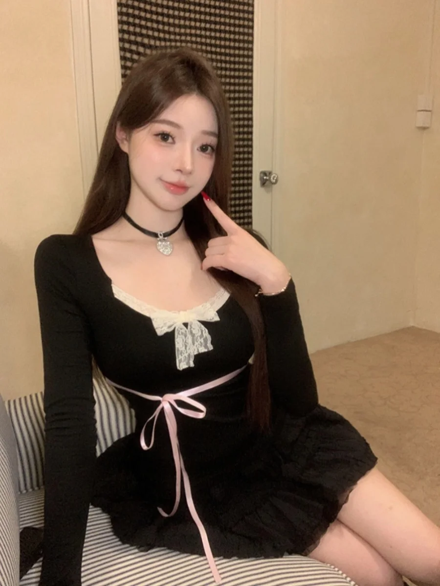 Bla Lace Knot T-irt Women's Spring 2024 Slim Fit Base irt Long Sve V-ne Mid-length Pure Color Cotton
Bla Lace Knot T-irt Women's Spring 2024 Slim Fit Base irt Long Sve V-ne Mid-length Pure Color Cotton