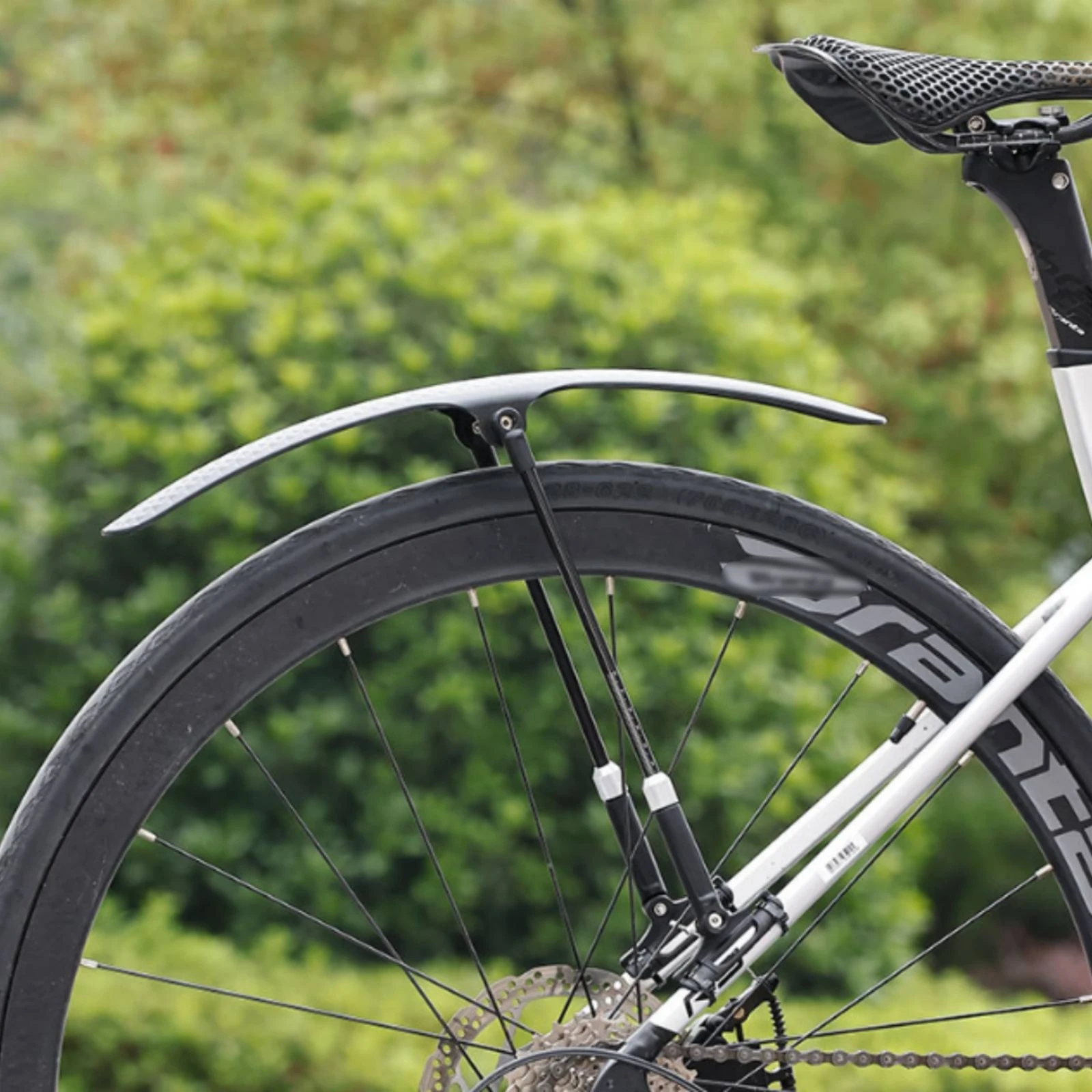 Mudguard with Support Rods Curved Cycle Mudguard Cycle Mudguards Adjustable Mud Guards Long-Lasting for Cyclists
Mudguard with Support Rods Curved Cycle Mudguard Cycle Mudguards Adjustable Mud Guards Long-Lasting for Cyclists