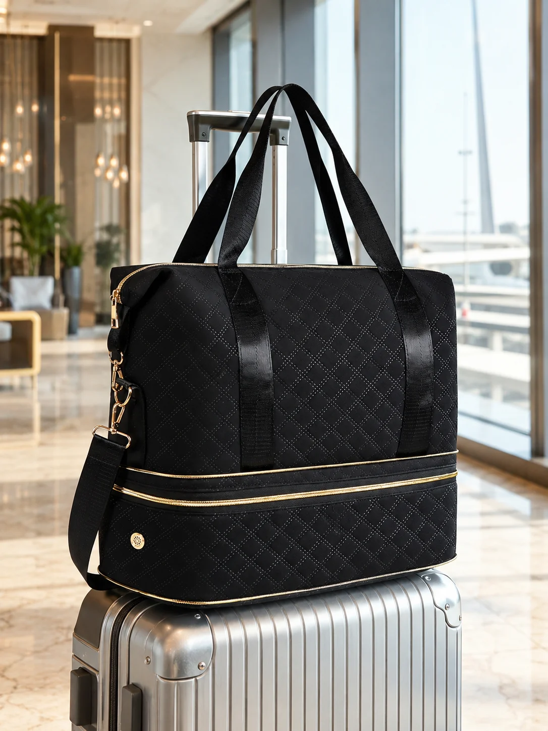 Foldable Travel Duffel Bag Women Large Capacity Quilted Weekender Overnight Bag with Shoe Compartment Waterproof Carry On Luggag
Foldable Travel Duffel Bag Women Large Capacity Quilted Weekender Overnight Bag with Shoe Compartment Waterproof Carry On Luggag
