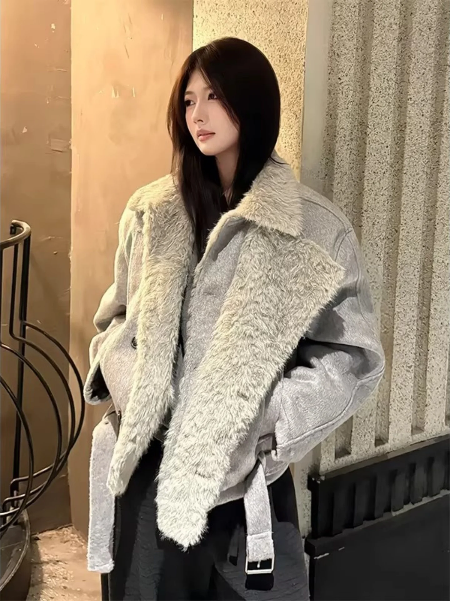 American Sle Thiened Winter Coat Men's ort Cotton Jaet with Fur Collar Double Breasted Woolen Outerwear
American Sle Thiened Winter Coat Men's ort Cotton Jaet with Fur Collar Double Breasted Woolen Outerwear