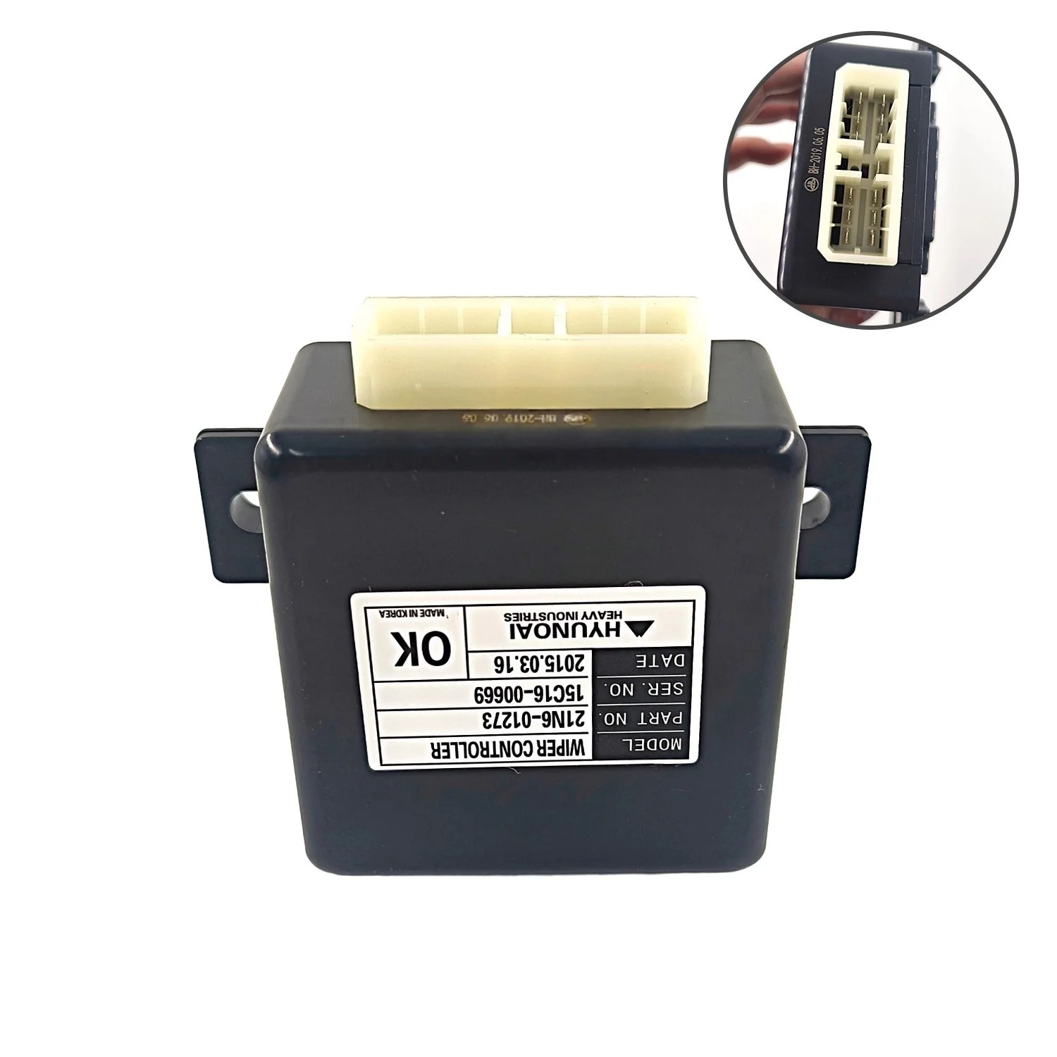 21N6-01273 wiper relay controller is suitable for the modern R80/130/150/220/215/225305-7-9 excavator
21N6-01273 wiper relay controller is suitable for the modern R80/130/150/220/215/225305-7-9 excavator