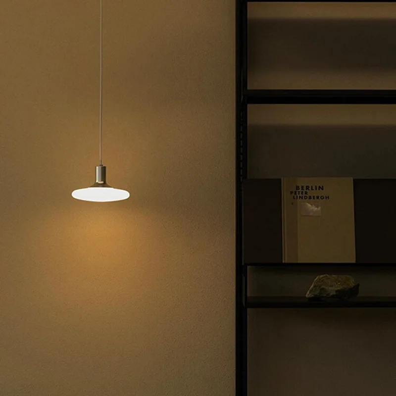 Mordern Minimalist Vintage Glass LED Pendant Light Bedroom Bedside Living Room Restaurant Office Indoor Decoration Hanging Lamps
Mordern Minimalist Vintage Glass LED Pendant Light Bedroom Bedside Living Room Restaurant Office Indoor Decoration Hanging Lamps
